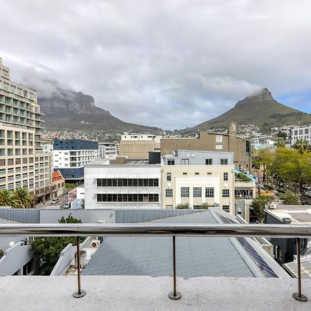 Backup-Powered Classic Luxury Apartment Cape Town Exterior photo
