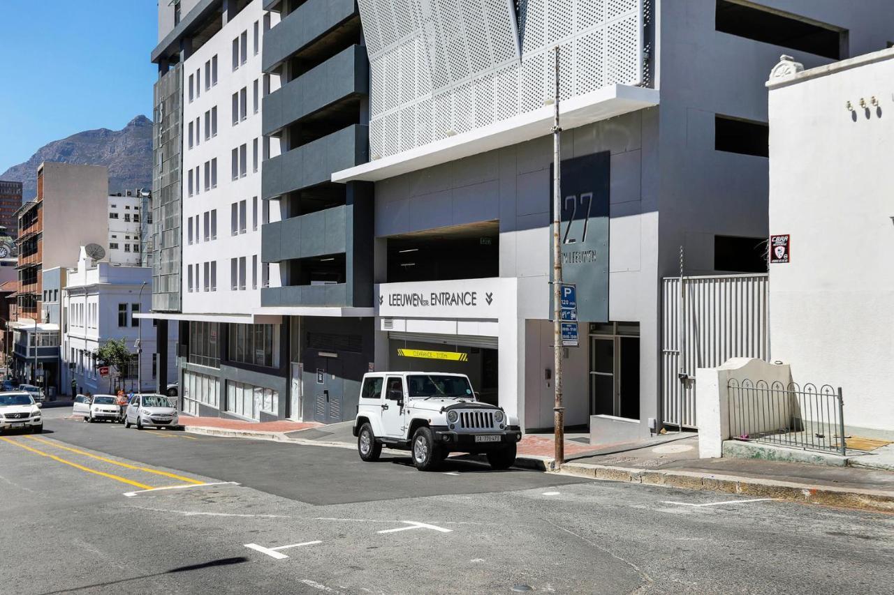 Backup-Powered Classic Luxury Apartment Cape Town Exterior photo